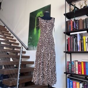 Jessica Howard Leopard Print Maxi Dress